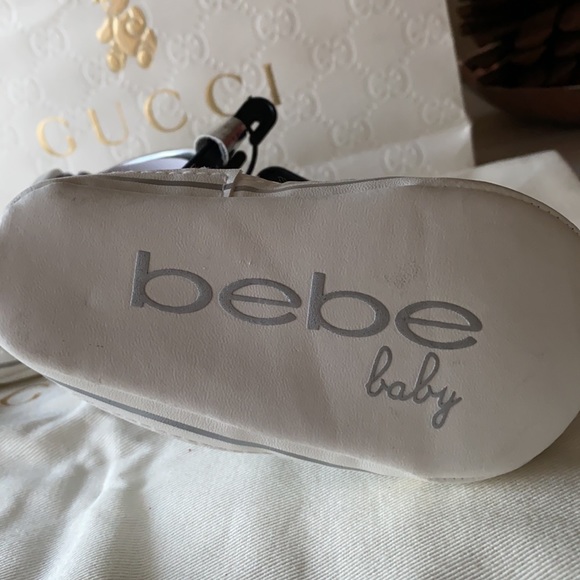 Bebe baby moccasins style of shoe. - Picture 5 of 7